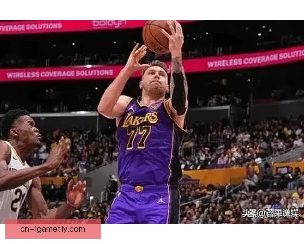 西部争夺白热化湖人跌至第六位置 西部争夺白热化湖人跌至第六位置